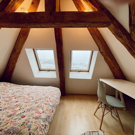 Ferienwohnung Duplex + Parking Gratuit Facile Sainte-Suzanne  Exterior foto